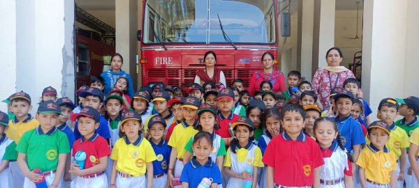Primary ICSE visits fire station and hostel